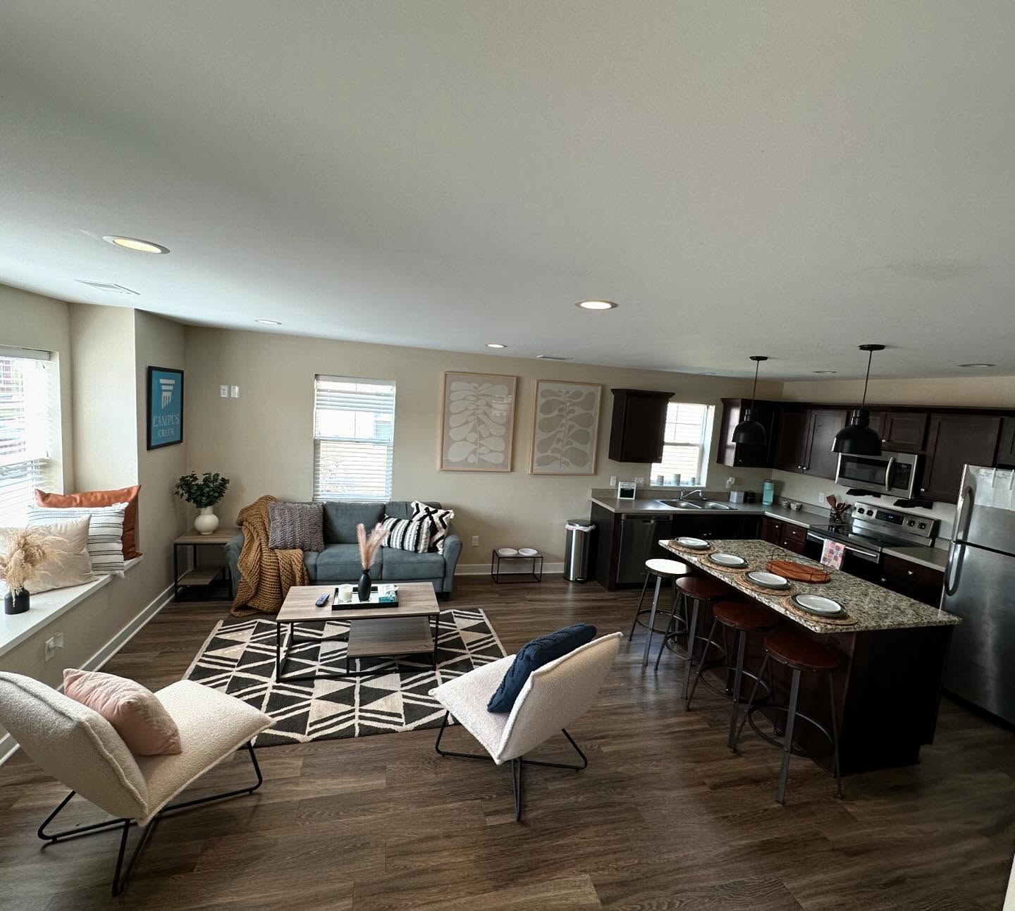 Housing navigation